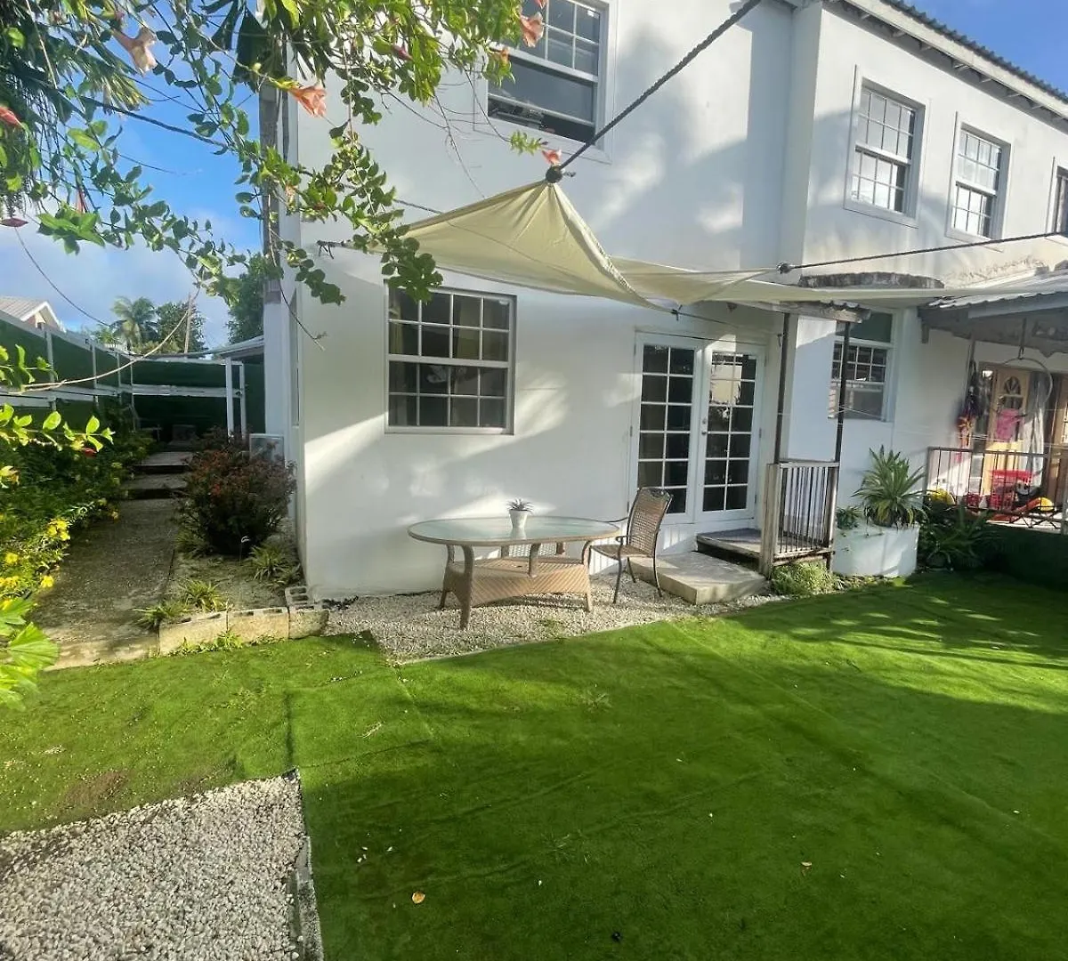 Scarlett Studios 1 - Holiday-Business-Us Embassy Appt 7 Mins Drive Away - Only The 1 Night Reservation Includes Airport And Us Embassy Roundtrip Transport 0*, Bridgetown